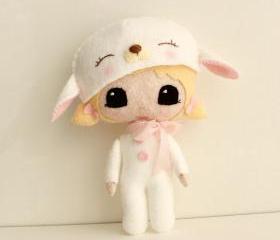 Peek-a-Boo Lamb pdf Pattern
