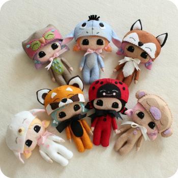  Peek-a-Boo Pals - Set of Seven pdf Patterns